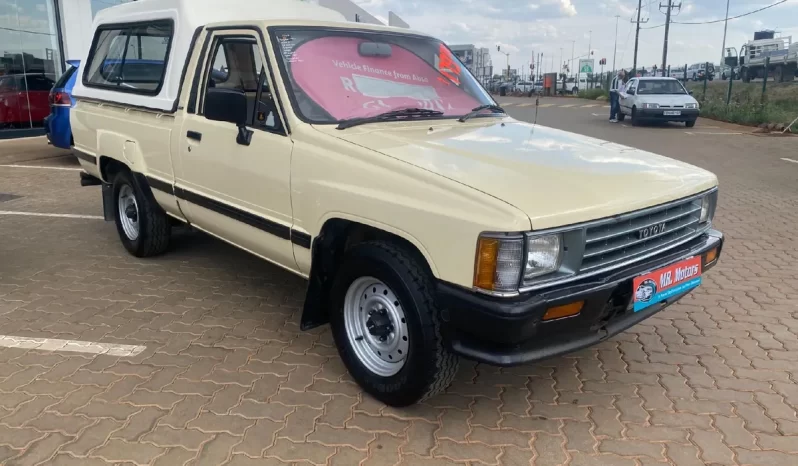 1993 Toyota Hilux 1800 S Single-Cab Manual 1 Owner Low Mileage Excellent Condition