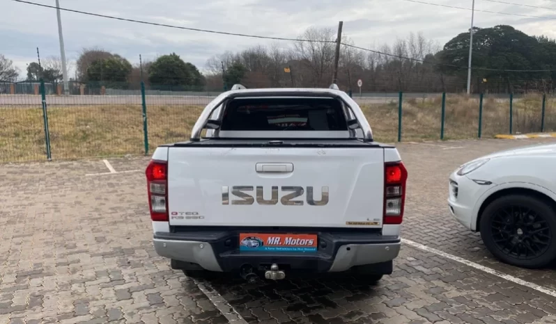 2014 Isuzu KB 250 D-Teq LE Double-Cab full