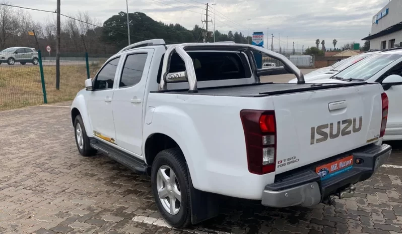 2014 Isuzu KB 250 D-Teq LE Double-Cab full