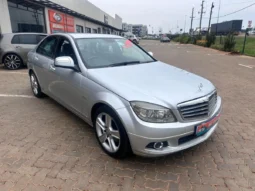 2007 Mercedes-Benz C-Class C 200K Avantgarde Auto full