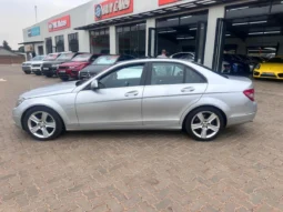 2007 Mercedes-Benz C-Class C 200K Avantgarde Auto full