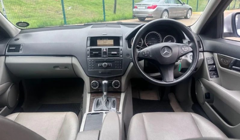 2007 Mercedes-Benz C-Class C 200K Avantgarde Auto full