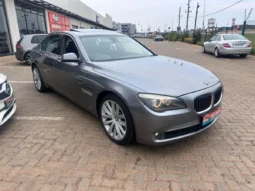 2010 BMW 7 Series 730d Individual full