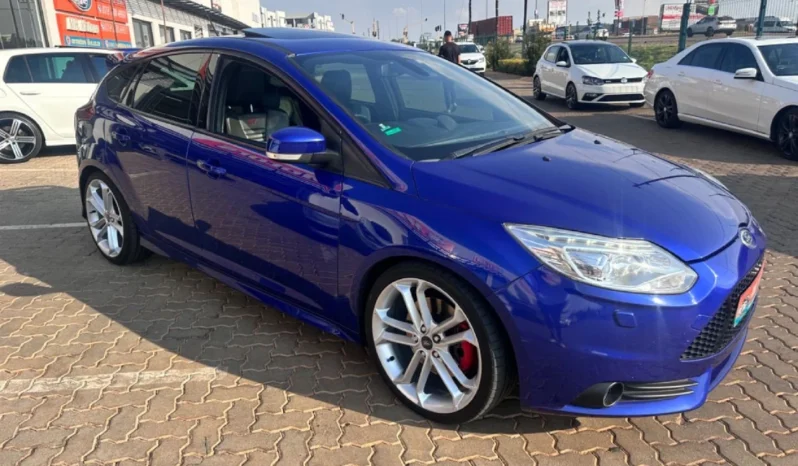 2013 Ford Focus 2.0 GTDi ST3 5-dr full