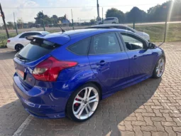 2013 Ford Focus 2.0 GTDi ST3 5-dr full