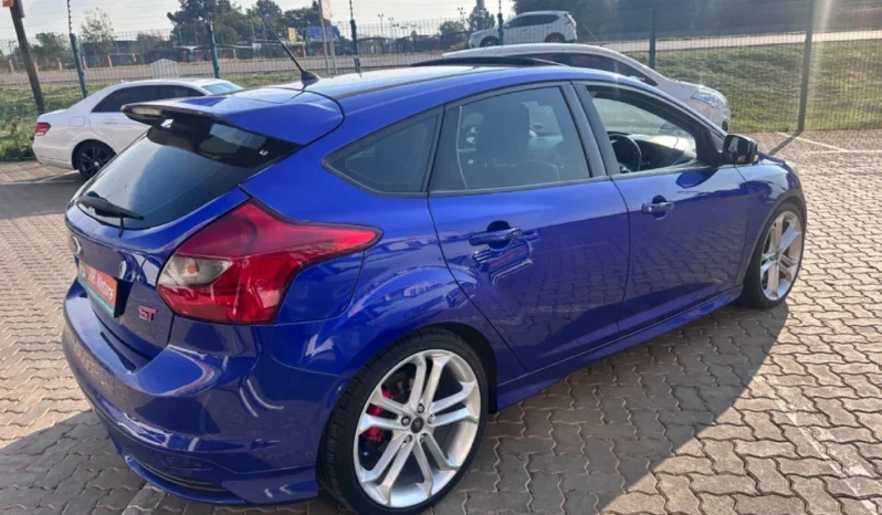 2013 Ford Focus 2.0 GTDi ST3 5-dr full