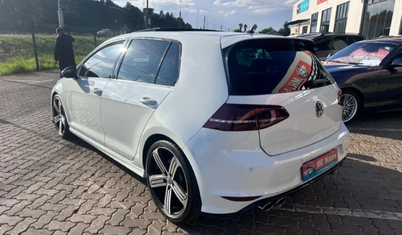 2017 Volkswagen Golf VII 2.0 TSI R Auto full