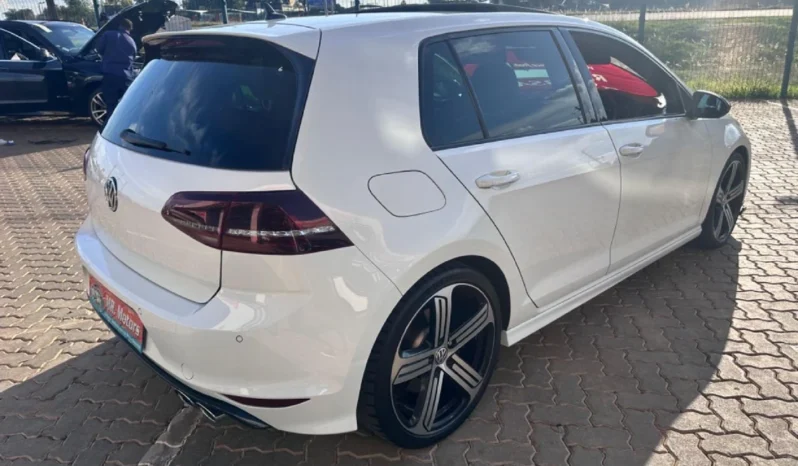 2017 Volkswagen Golf VII 2.0 TSI R Auto full