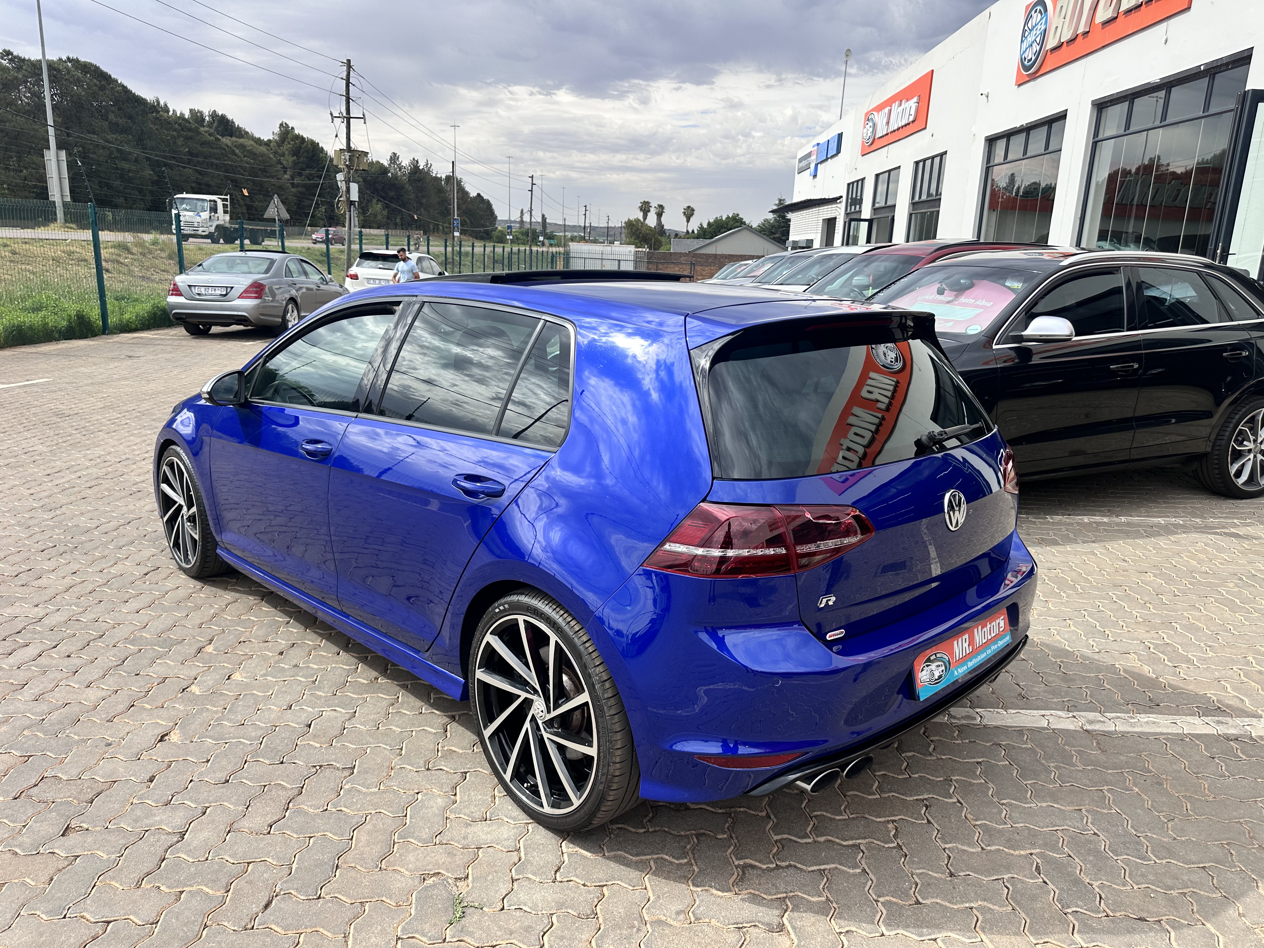 2015 Volkswagen Golf VII 2.0 TSI R Auto
