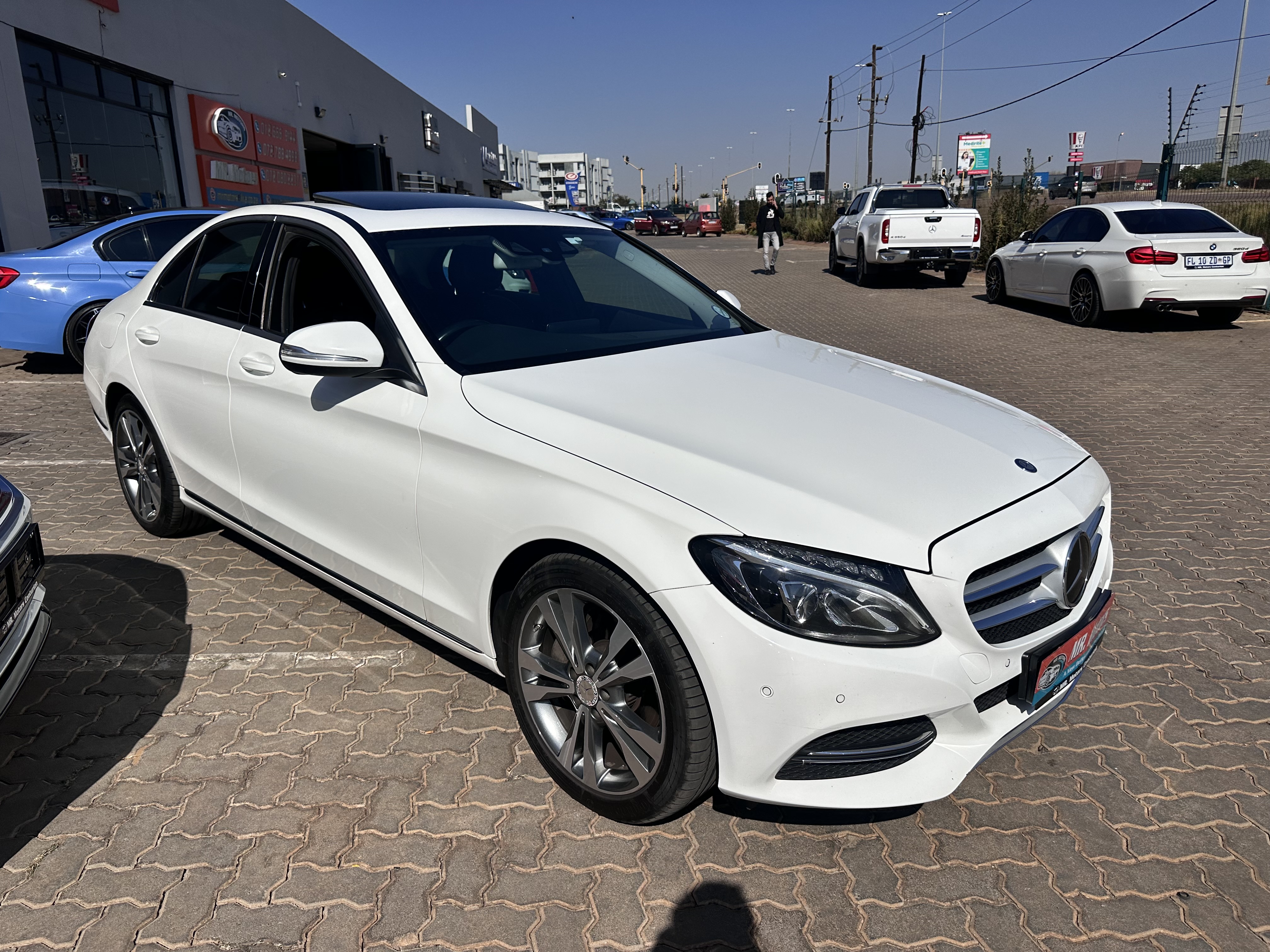 2014 Mercedes-Benz C-Class C 250 Bluetec Avantgarde Auto