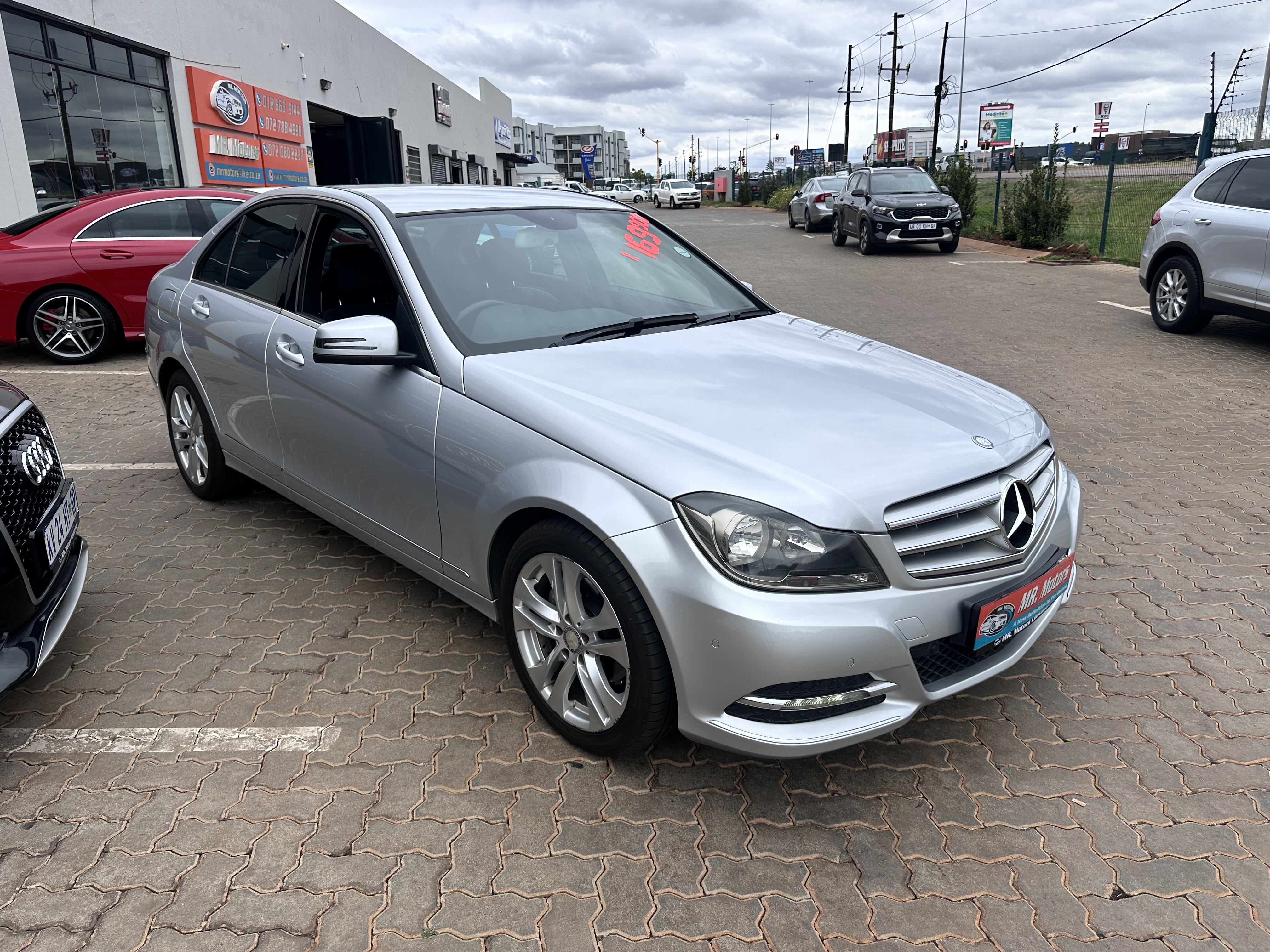 2013 Mercedes-Benz C-Class C 180 BE Avantgarde Auto