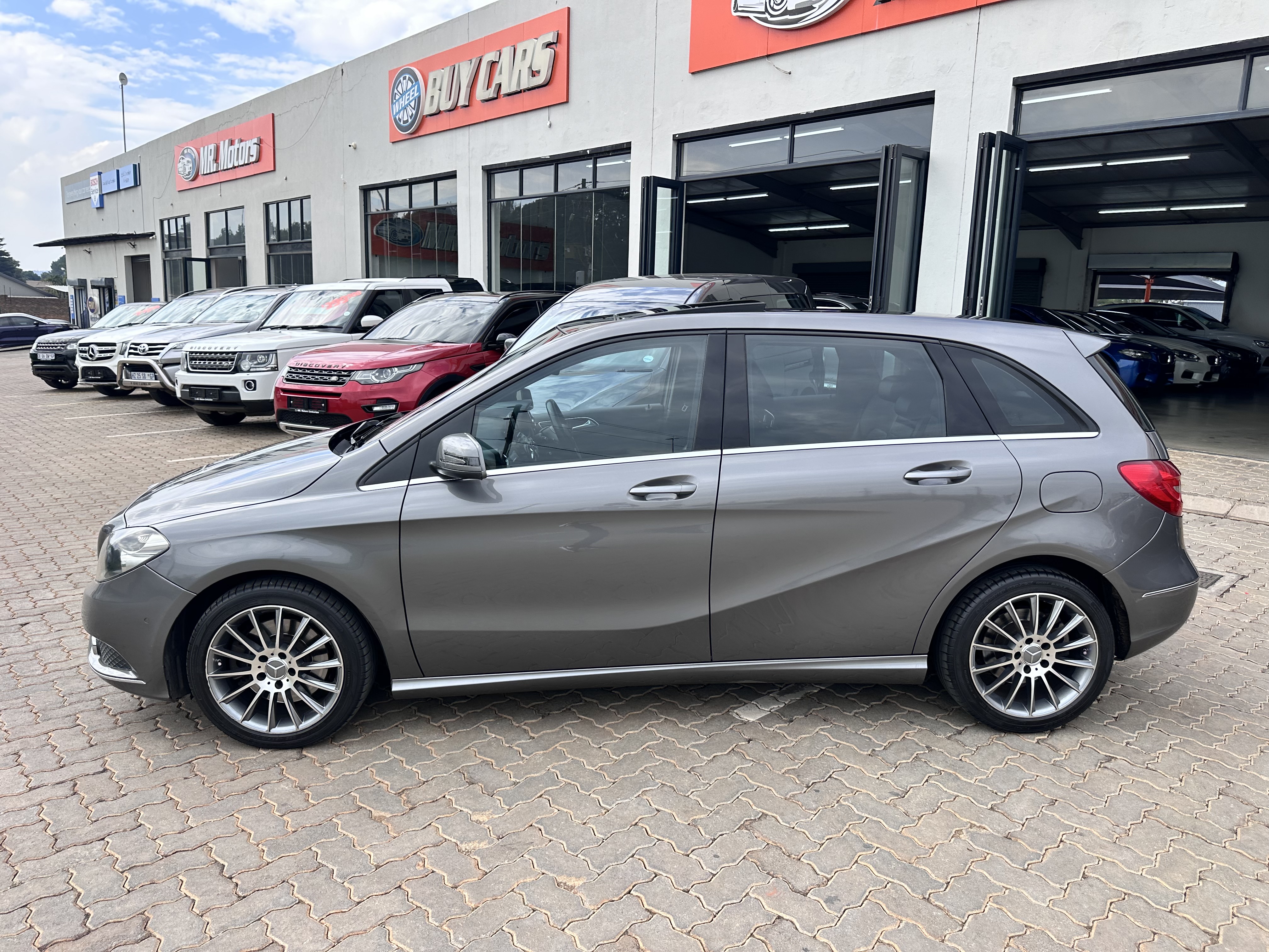 2014 Mercedes-Benz B-Class B 250 BE Auto