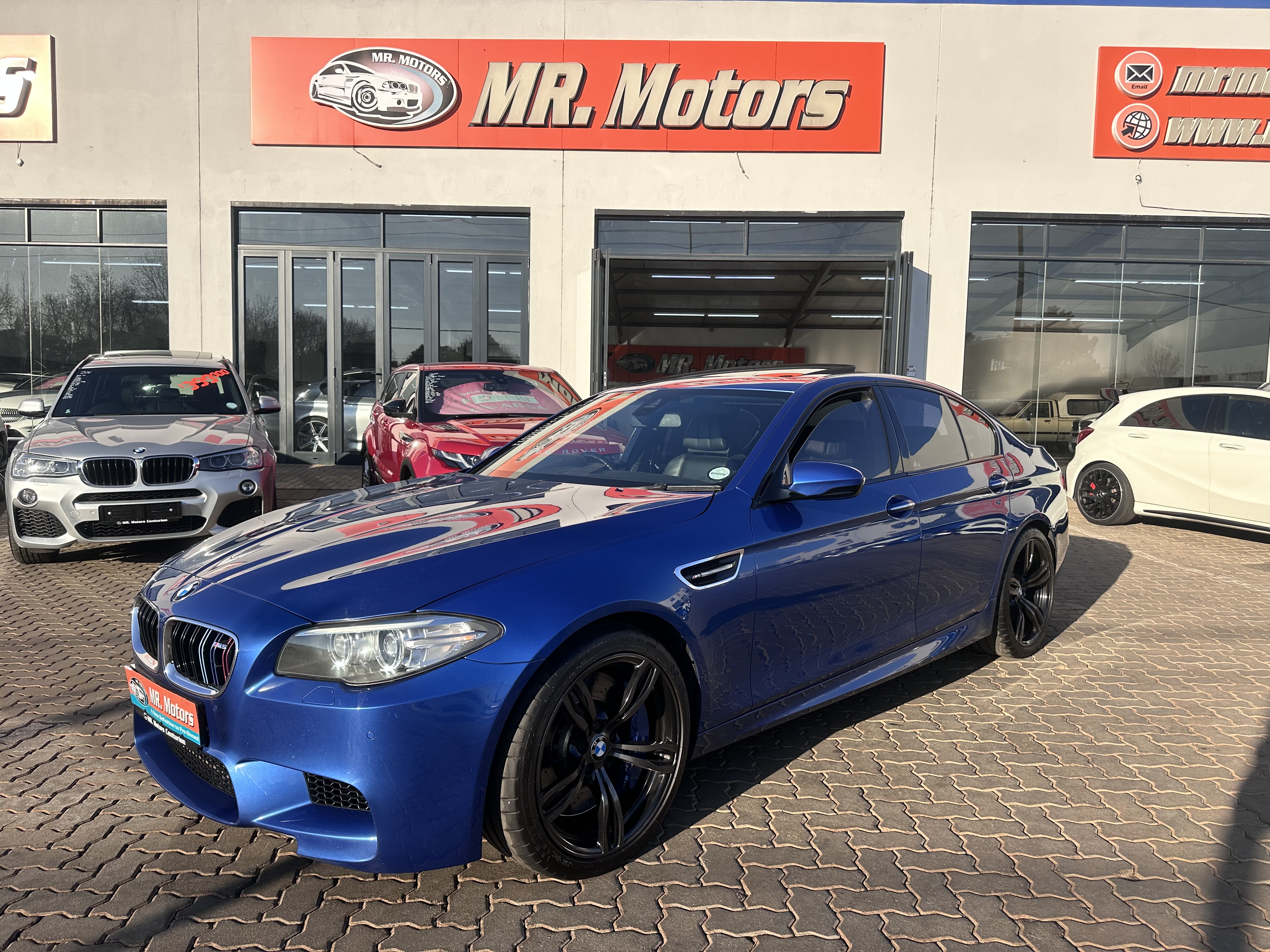 2014 BMW M5 M-DCT LCI